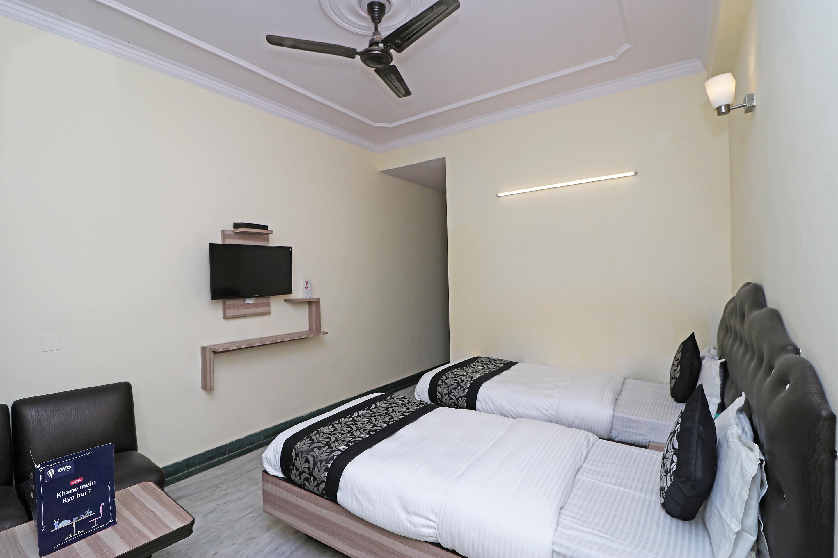 Adb Rooms Hotel Silver Shine New Delhi Buitenkant foto
