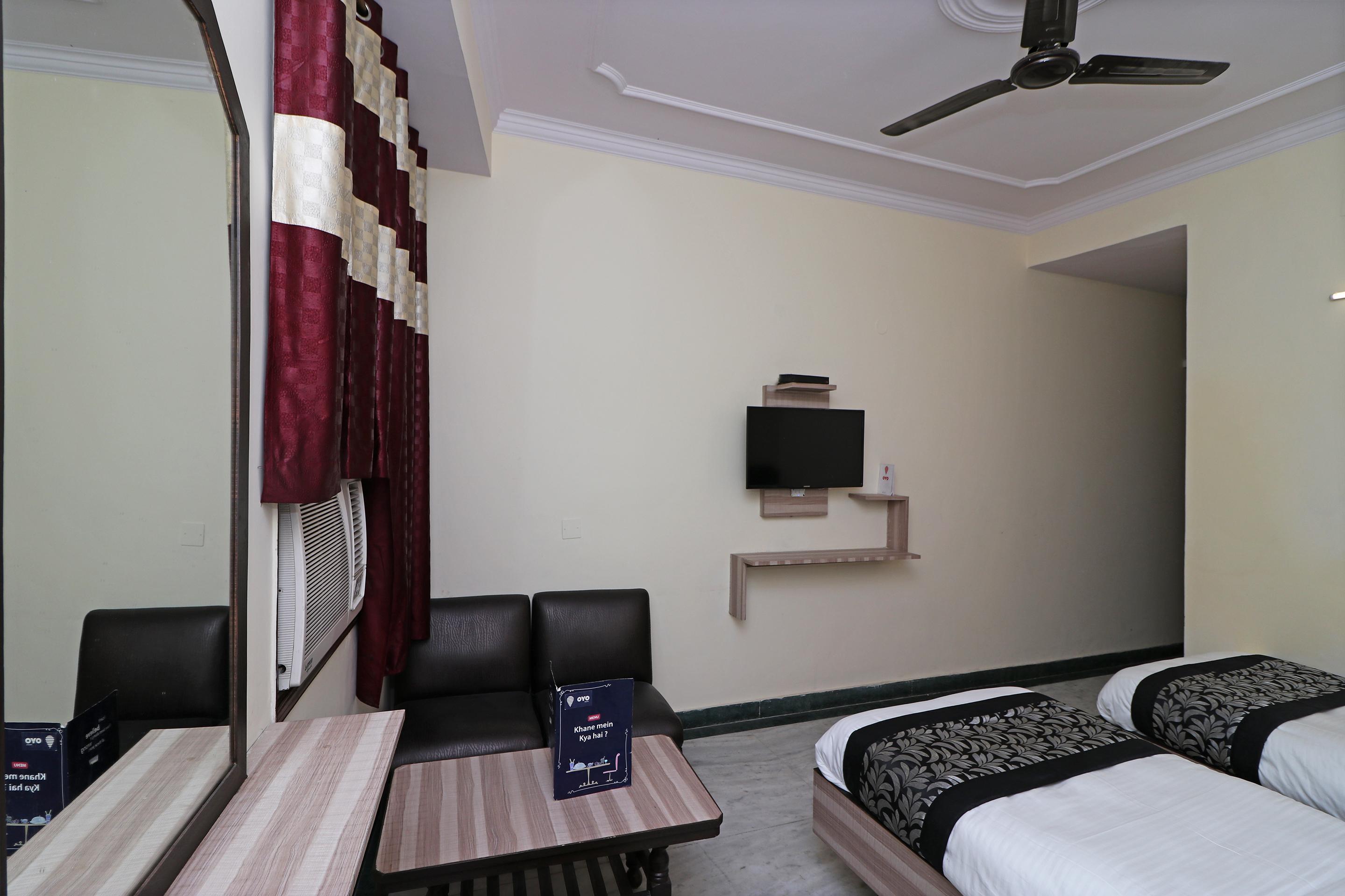 Adb Rooms Hotel Silver Shine New Delhi Buitenkant foto