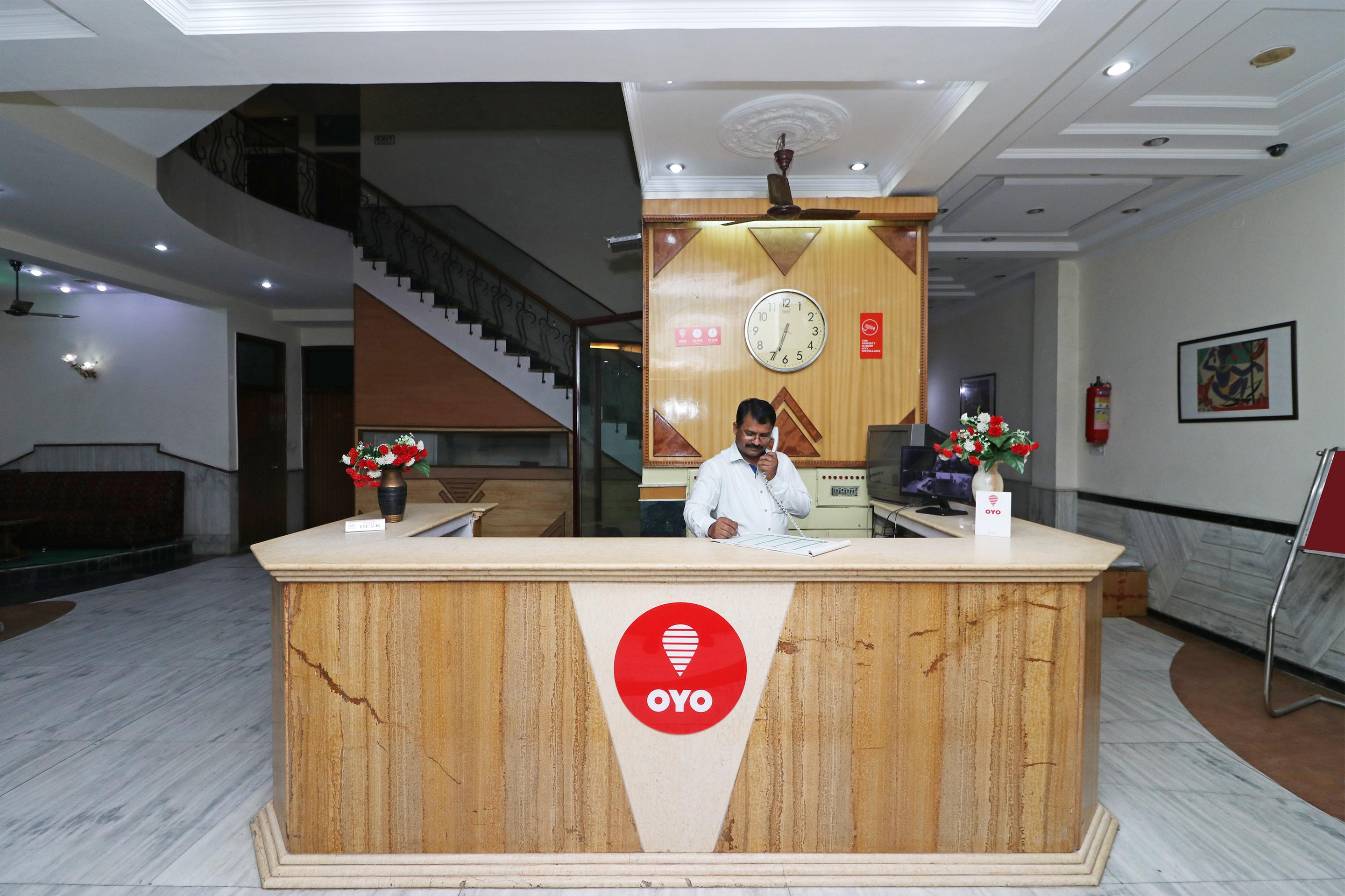 Adb Rooms Hotel Silver Shine New Delhi Buitenkant foto